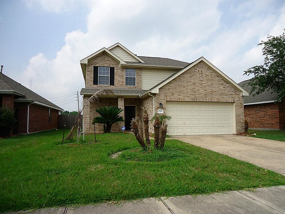 1st image of 2018 Hawthorne Brook Ln