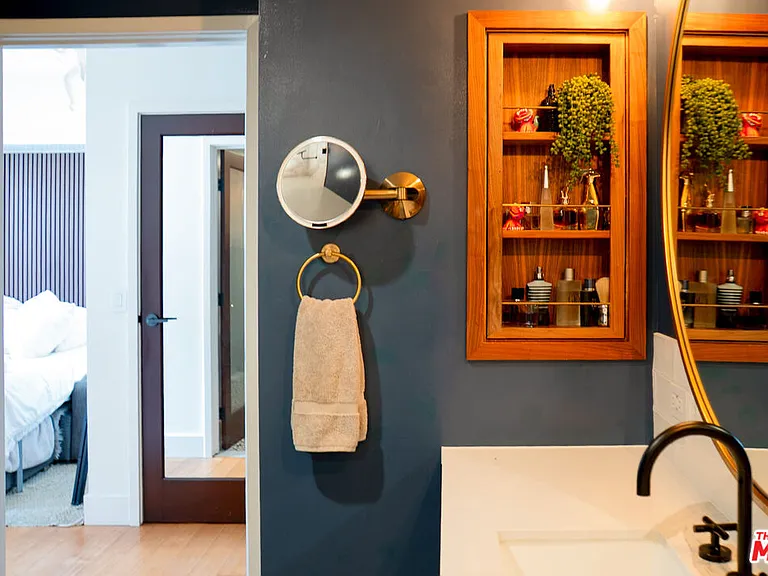 460 S Spring St #903 — Photo 30