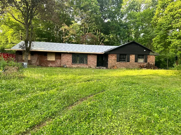 3215 Kenilworth Dr, Indianapolis, IN 46228