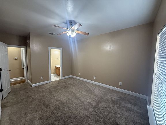 5th image of 301 Penny Ln APT 7