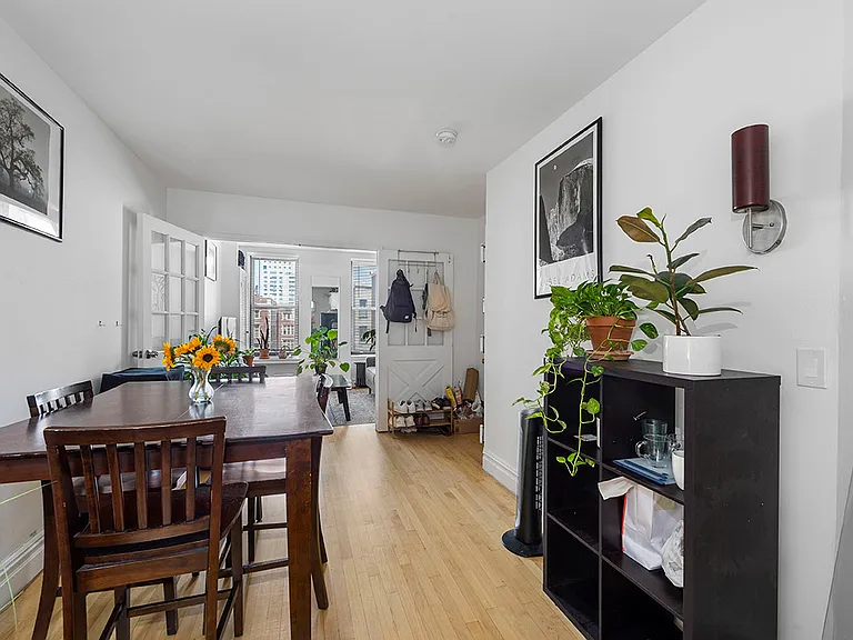 326 E 94th St #5W — Photo 3