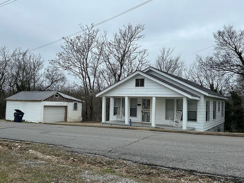 1st image of 403 Water St