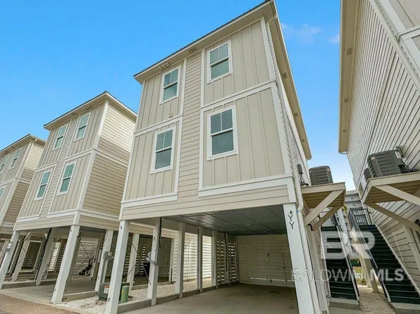951 W Lagoon Ave, Gulf Shores, AL 36542