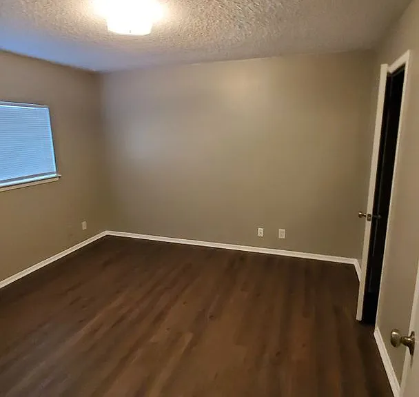 4704 Oakfield Way — Photo 23