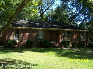 2021 Acker Dr, Albany, GA 31707