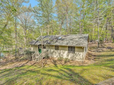 75 Nuthatch Cir, Moneta, VA, 24121