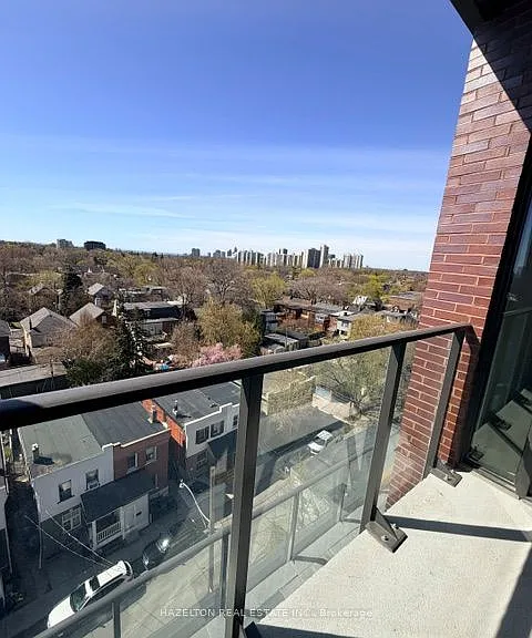2625 Dundas St W #809 — Photo 16