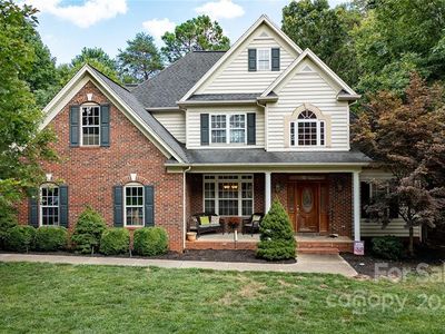 4814 Elmhurst Dr NE, Hickory, NC, 28601