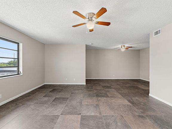 5th image of 1769 NE 40th Place #506