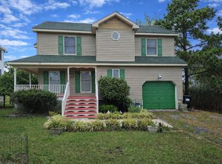 5169 Winder Ln, Chincoteague, VA 23336