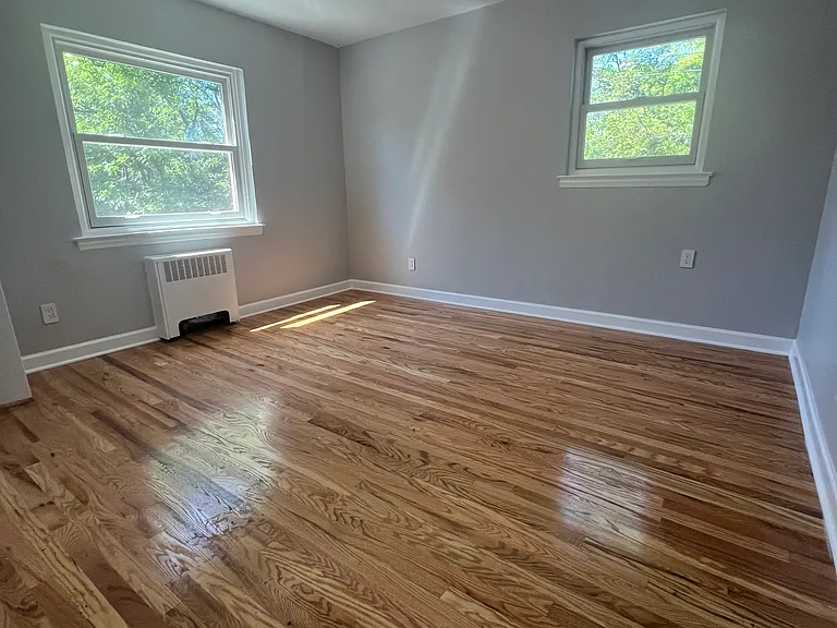 Edenwald Ave — Photo 21
