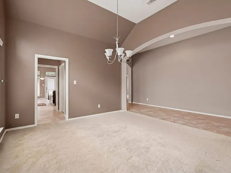 2935 Fair Chase Dr — Photo 4