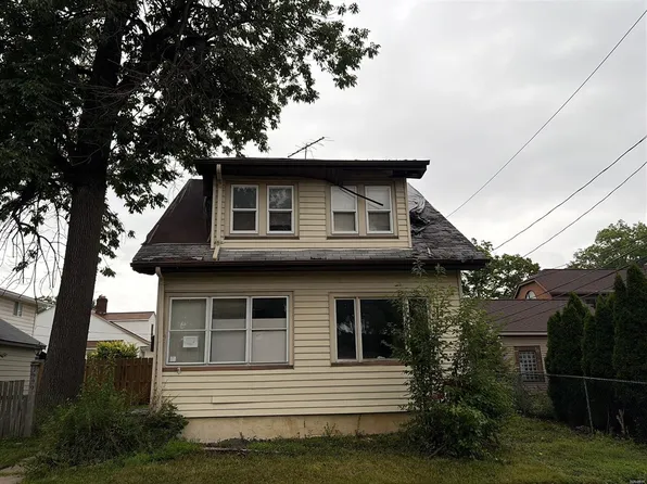 3999 Elmore Ave, Cleveland, OH 44126