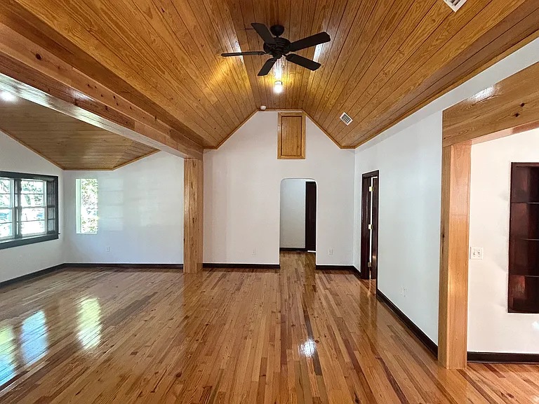 1027 NW 11th Ave — Photo 10