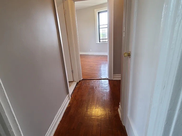 12 Elton St #6 — Photo 10