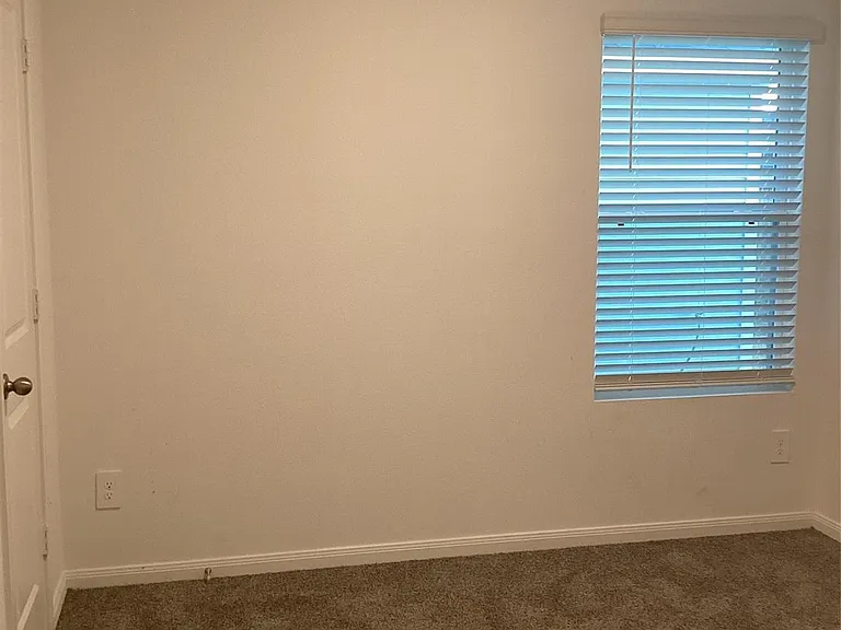 16528 Jasmine Marie Pl — Photo 17