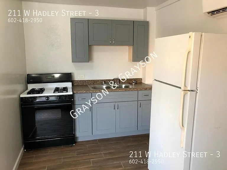 211 W Hadley St #3 — Photo 2