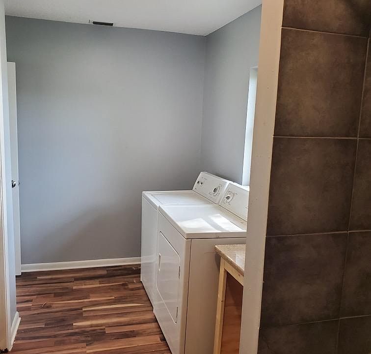 1st image of 224 Marveline Dr #A