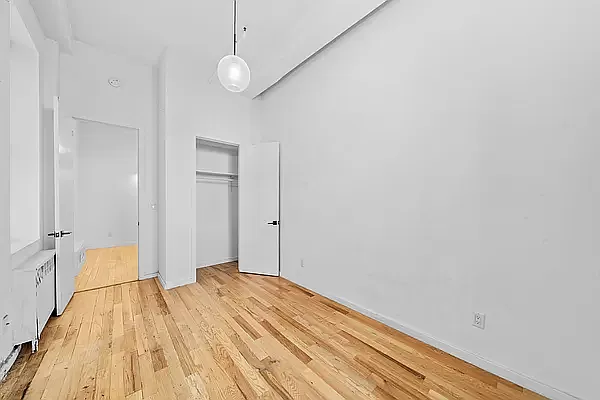 Rented by Vector New York, LLC | media 3