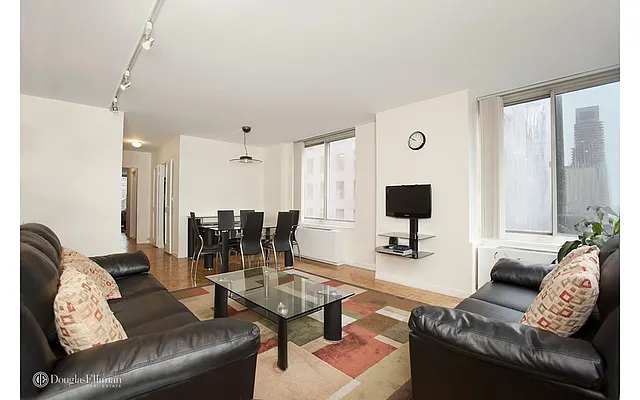 Rented by Douglas Elliman | media 8