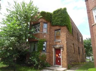 8050 S Prairie Ave, Chicago, IL