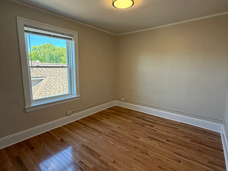 4419 N Whipple St #3W — Photo 9