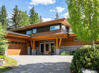 8003 Cypress Pl, Whistler, BC V8E 1J9