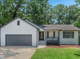 10361 Wrens Dr, Jonesboro, GA
