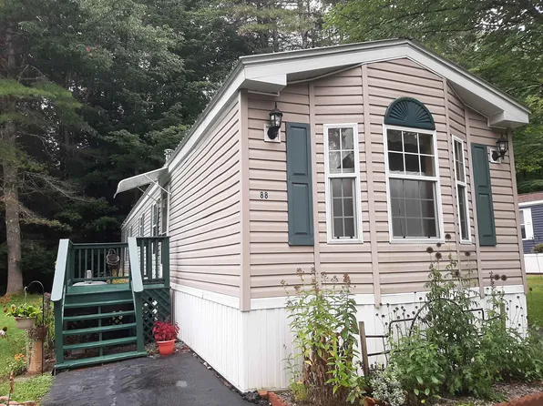 88 Fox Hill Lane, Conway, NH 03813