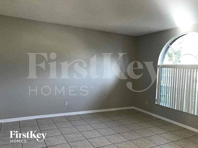 308 Forrest Crest Ct — Photo 3
