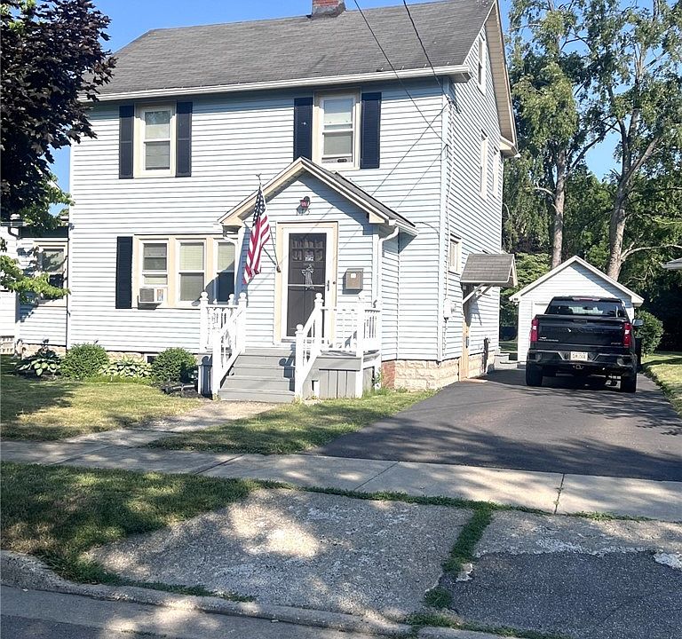 1st image of 115 W James St
