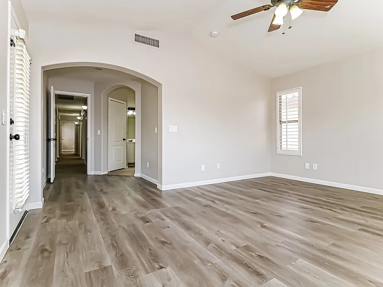17205 N Chance Dr — Photo 9