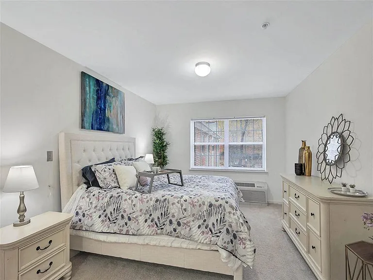 Arbor Crest 62+ Senior Apartments — Photo 12