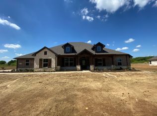 2124 Sugar Button Ln, Alvarado, TX 76009
