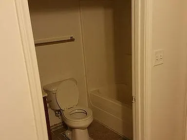 893 Polk Ave — Photo 3