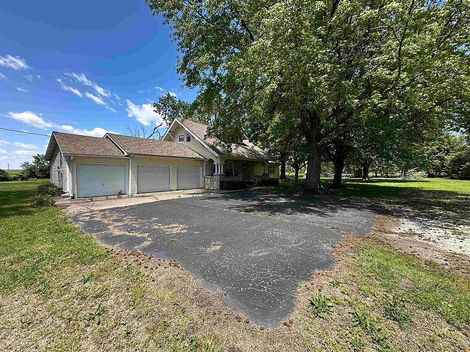 102 S Cleveland St, Lowry City, MO 64763 Zillow