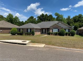 9378 Labrador Run N, Mobile, AL 36695