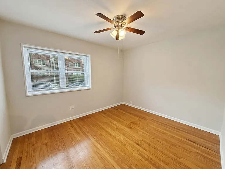6535 N Mozart St #1GF — Photo 8