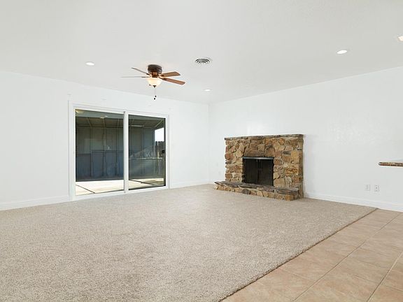 3rd image of 1129 Kimberly Dr