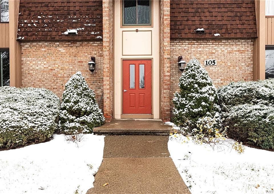 1st image of 105 Greenwich Dr APT 1