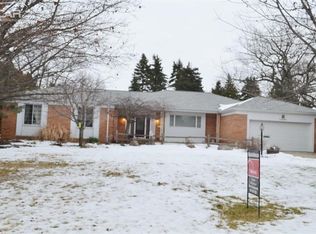 12091 Francesca Dr, Grand Blanc, MI 48439