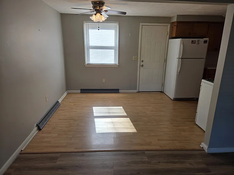 535 Elmford Ave SW #2 — Photo 5