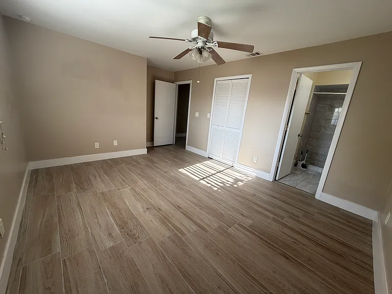 4327 SW 7th Pl #4327 — Photo 16