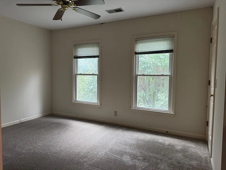 7033 Northridge Dr — Photo 18
