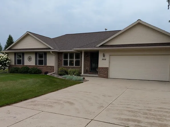 3652 S Ridge Rd, De Pere, WI 54115