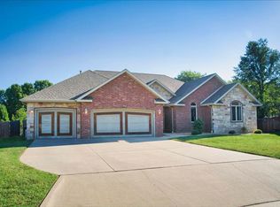 4564 S Stoney Ct, Springfield, MO 65810