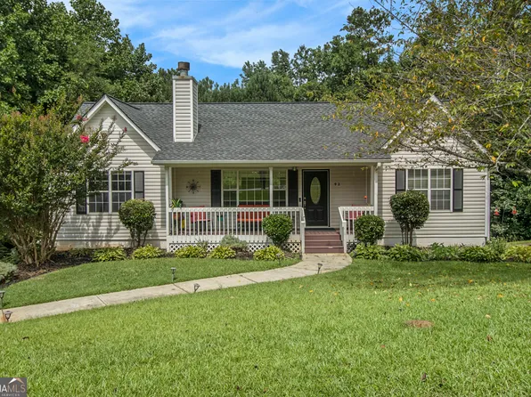 92 Wyngate Ct, Dallas, GA 30157