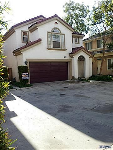 1st image of 57 Danbury Ln
