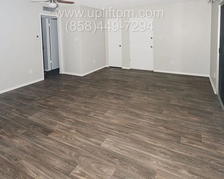 VILLA DEL CERRO — Photo 20