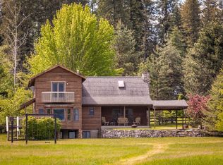 11544 N Hauser Lake Rd, Hauser, ID 83854